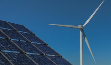Almost all Australians favour renewables over coal and gas in energy security debate