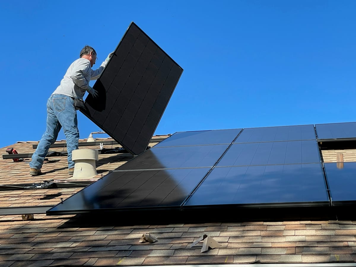 Accompanied by some vague US-style rhetoric about the “strategic” importance of domestic solar panel manufacturing and frequent mention of China’s dominance in the industry, Australia’s solar panel initiative affirmed in the recent budget is innocent of any convincing rationale (Bill Mead/Unsplash)