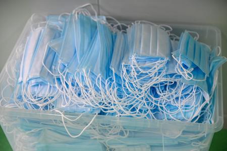 The facts about global trade in face masks, ventilators and test kits