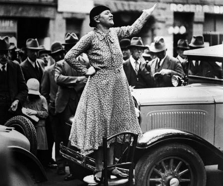 Time for women to “wage war on war” once more