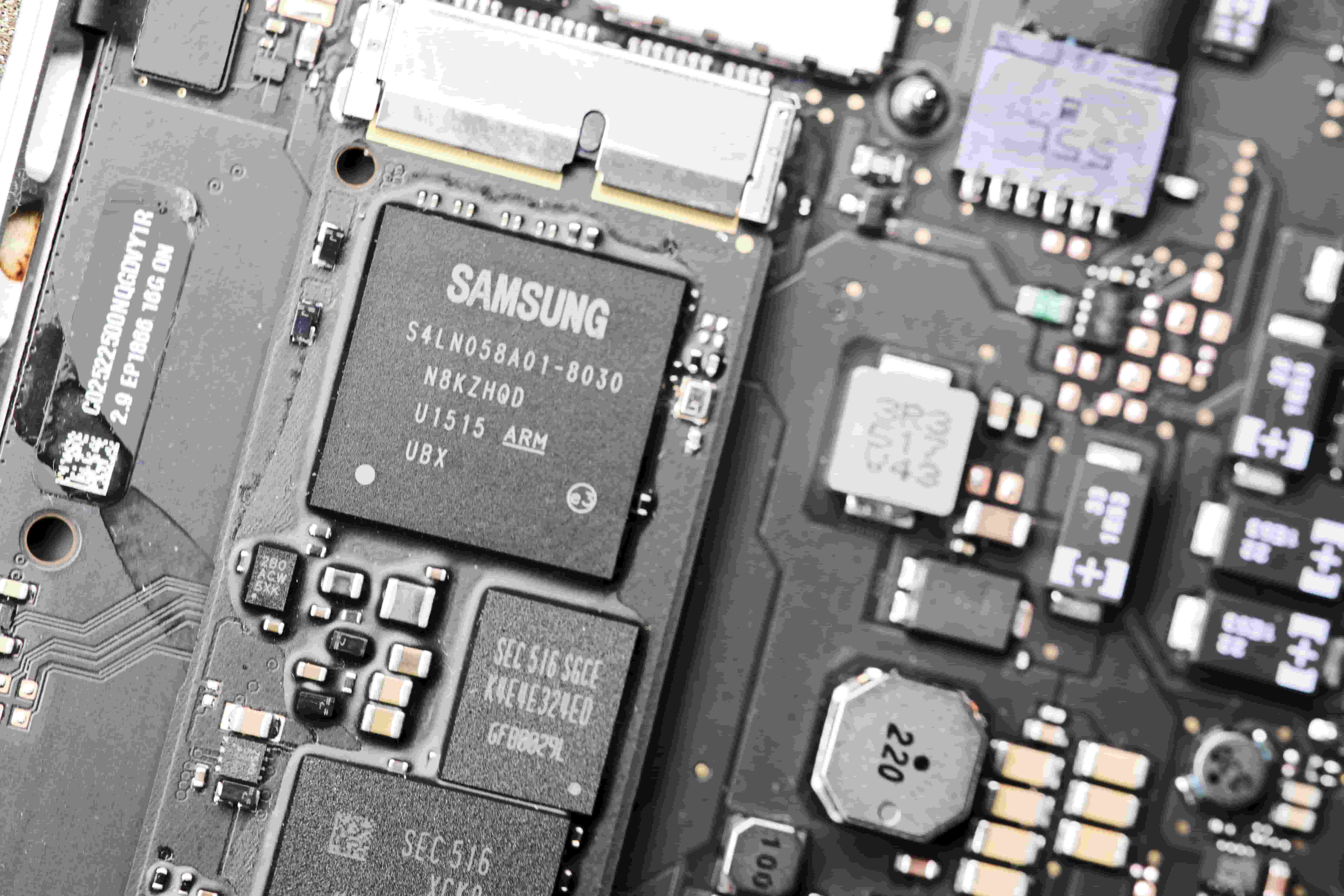 Both TSMC and Samsung, supported by their governments, intend to keep the technology for and production of the most advanced chips in their home countries (Focal Foto/Flickr)